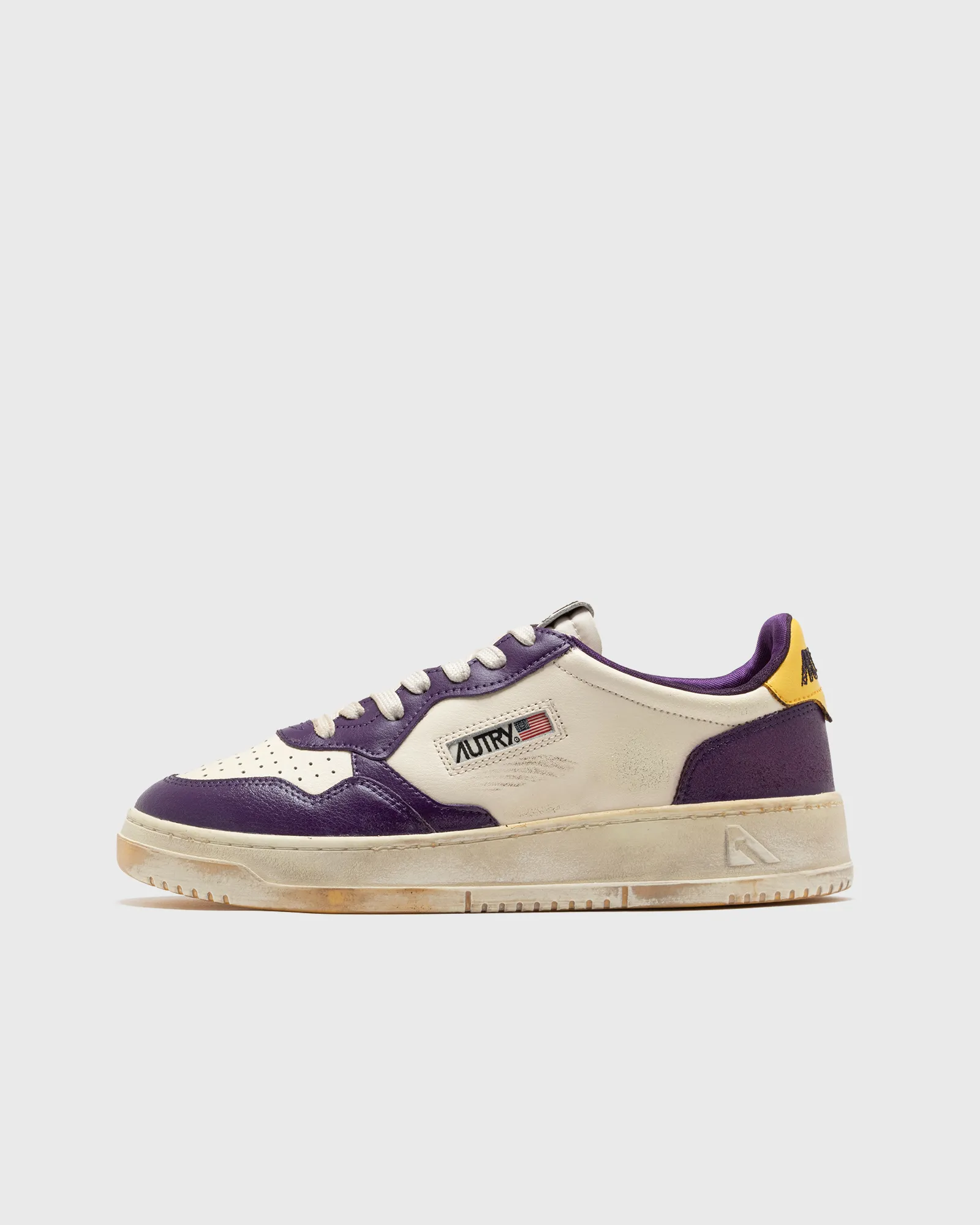 Autry Action Shoes WMNS SUP VINT LOW