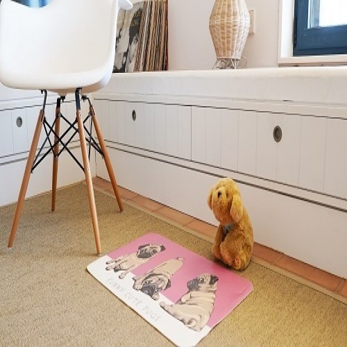 Tapete de vinil rosa e marrom para comedouros de animais de estimação