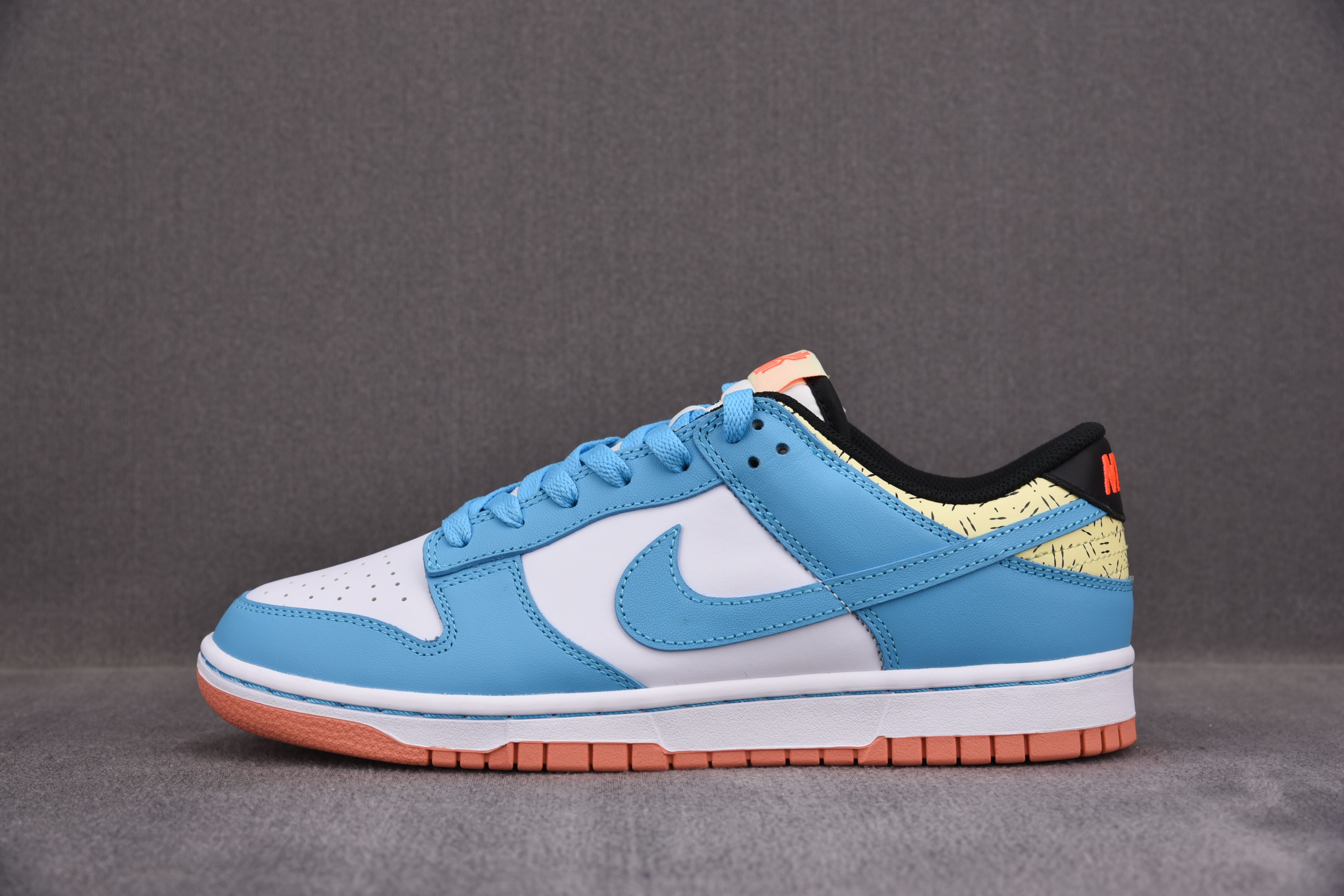 Nike Dunk Low Kyrie Irving Baltic Blue