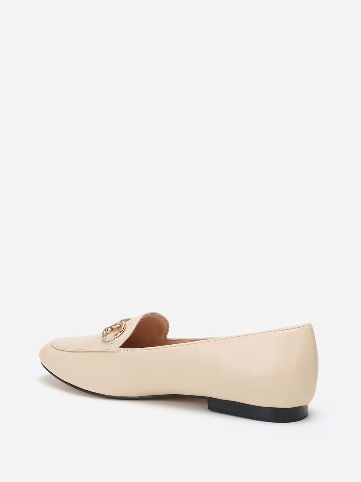 Mocassins plats à bride métallique- Beige