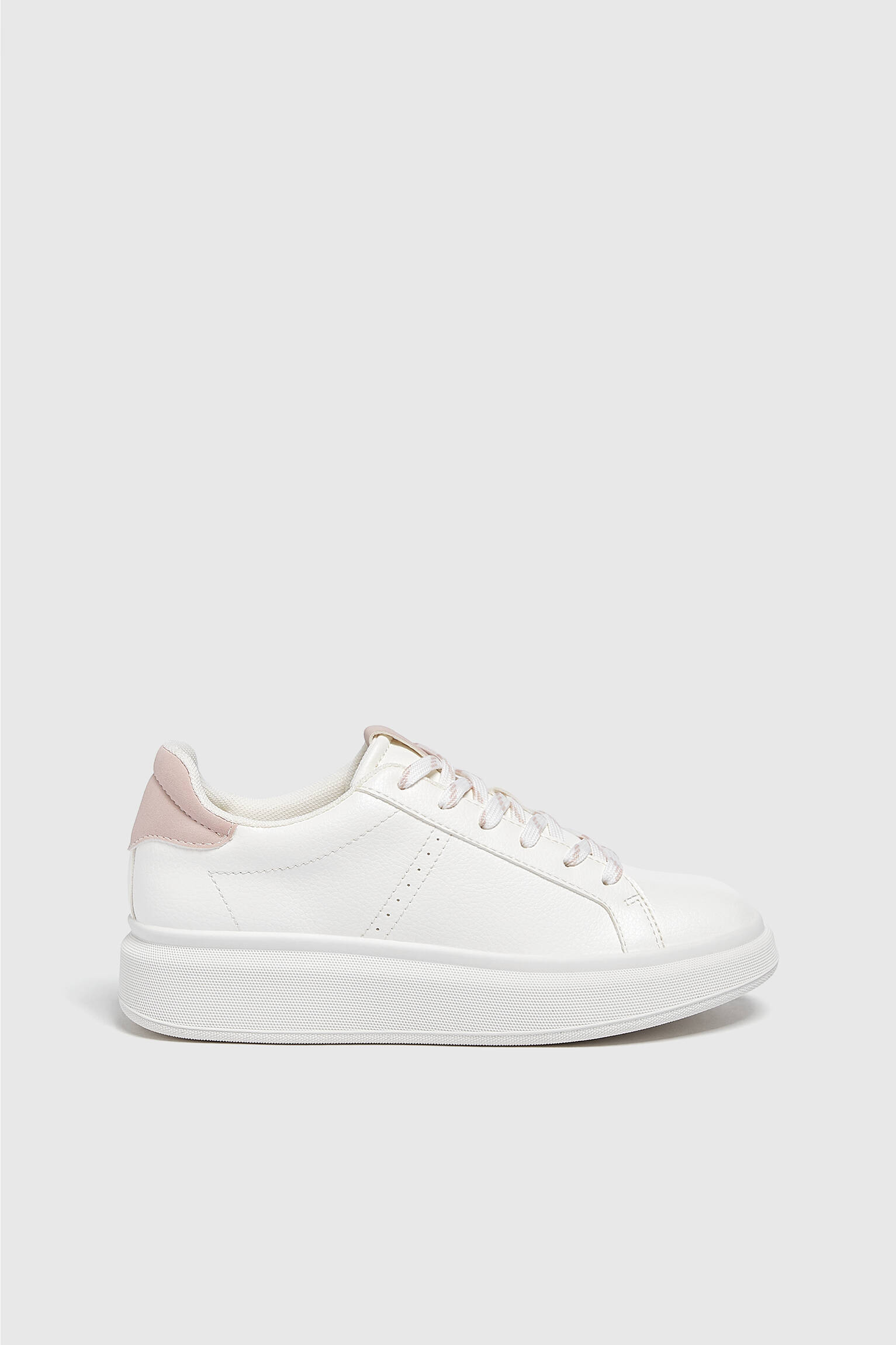 Tênis casual com sola volumosa - Branco