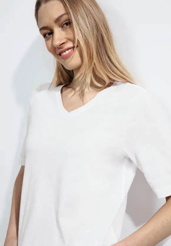 Basic T-Shirt - White