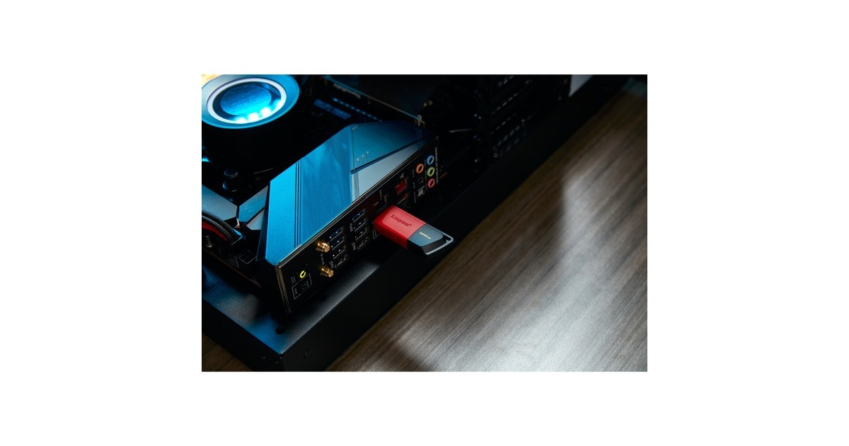 KingstonDataTraveler Exodia M 128 GB usb-stick  (Rood/zwart, USB-A 3.2 Gen 1)