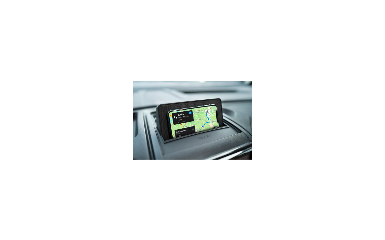 Caratec INBAY Qi-Ladestation für Fiat Ducato / Citroen Jumper / Peugeot Boxer / Opel Movano