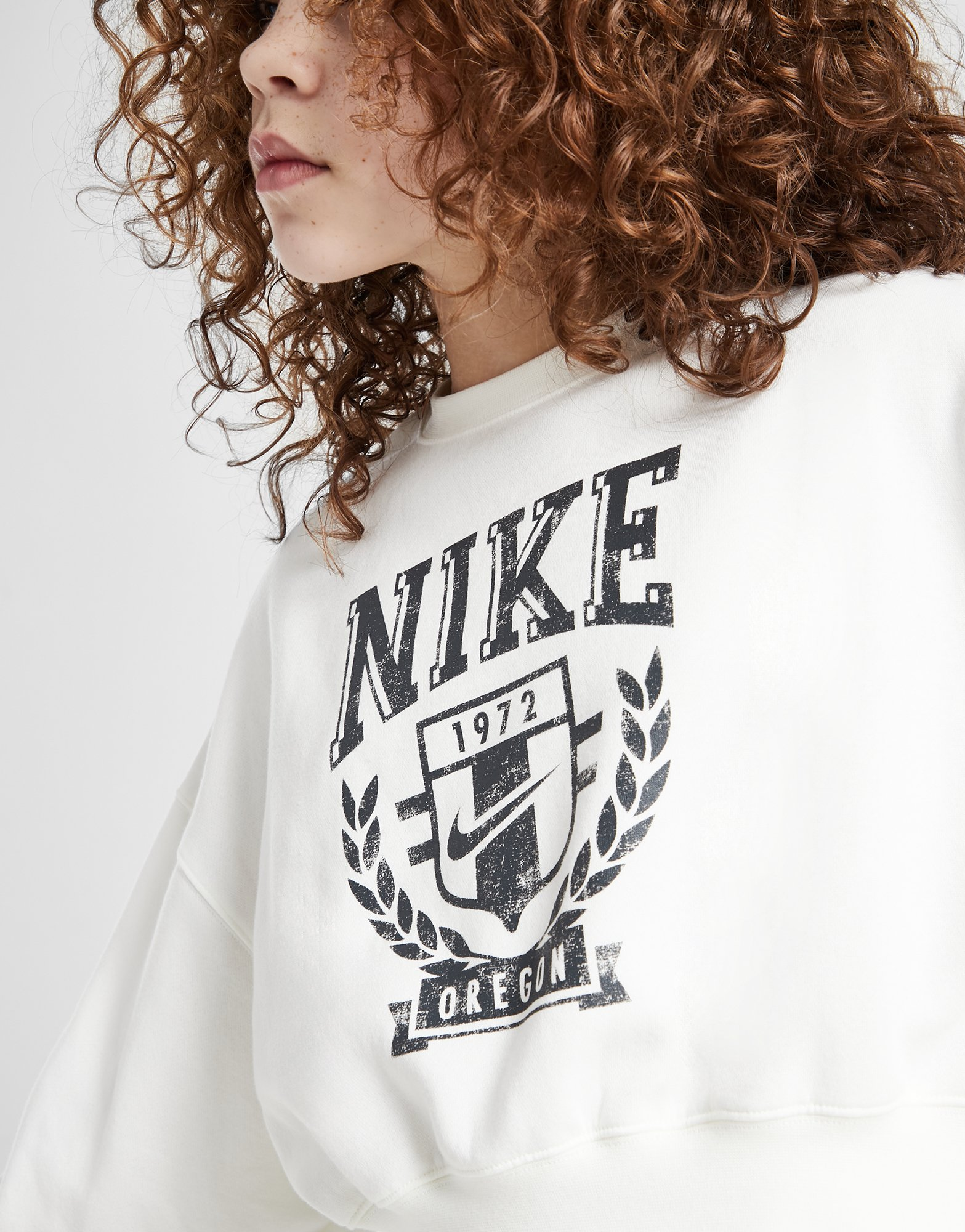 Nike Girls' Trend Fleece Crew Sweatshirt Junior