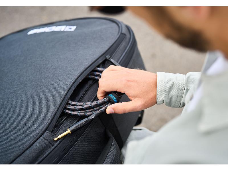 BOSS CB-AG10 für Westerngitarre Hochwertiger Gigbag für akustische Gitarren
