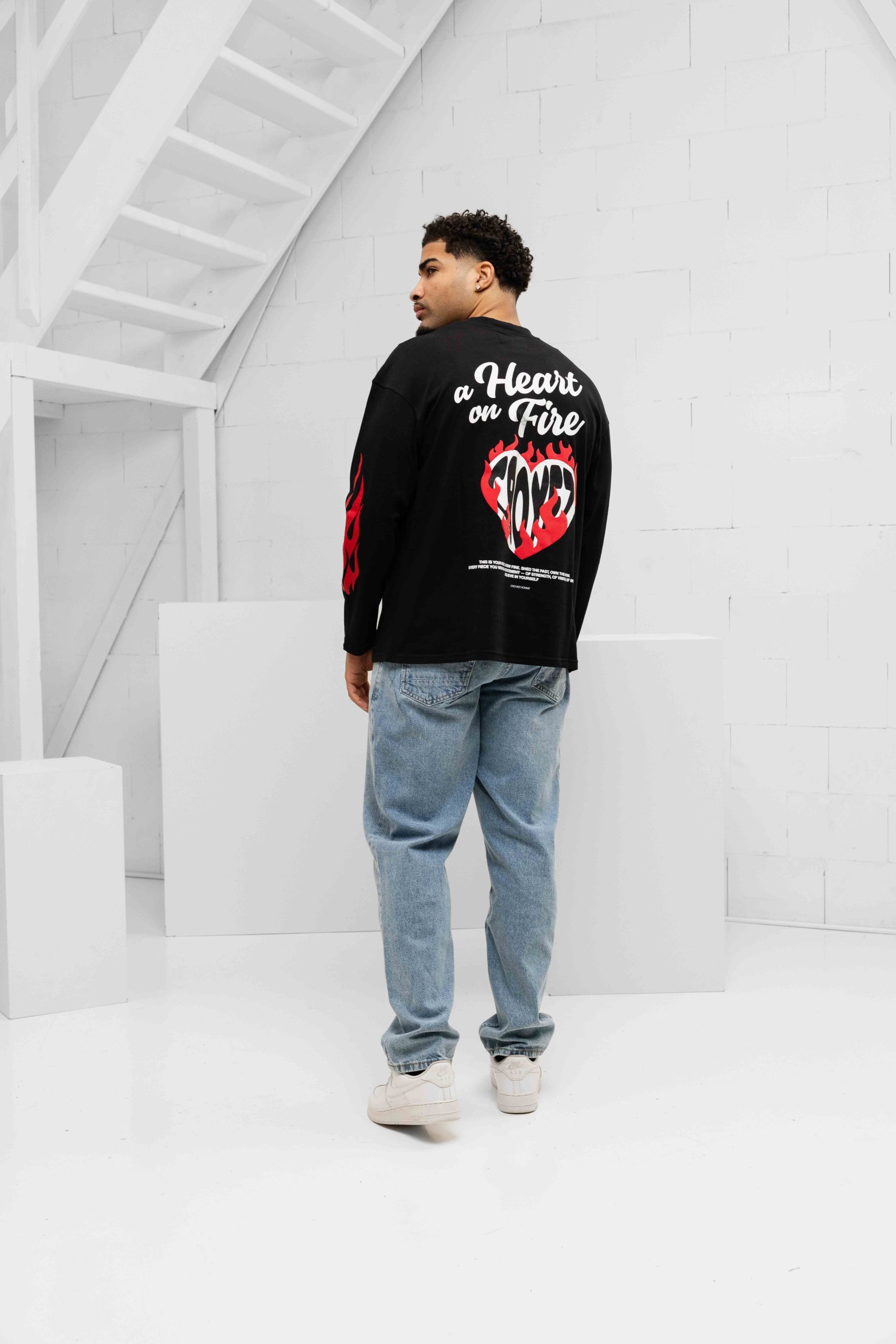 Croyez Heart On Fire Longsleeve T-Shirt Heren Zwart