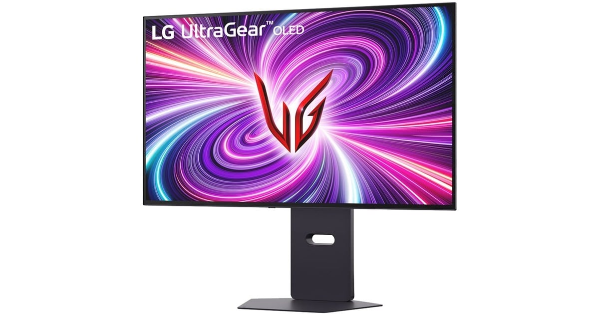 LGUltraGear OLED 32GS95UV-B 31.5