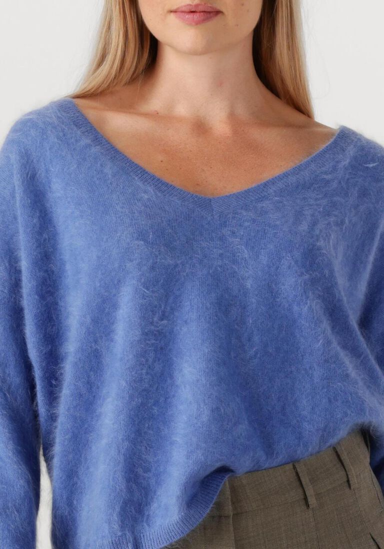 blauwe absolut cashmere trui soeli