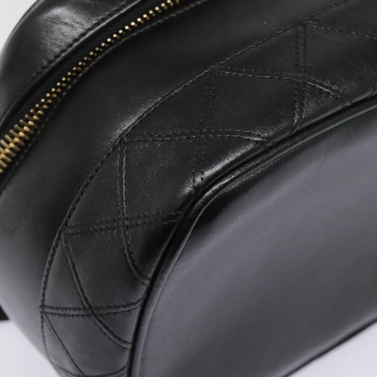 Chanel Vintage Chanel Vanity Black