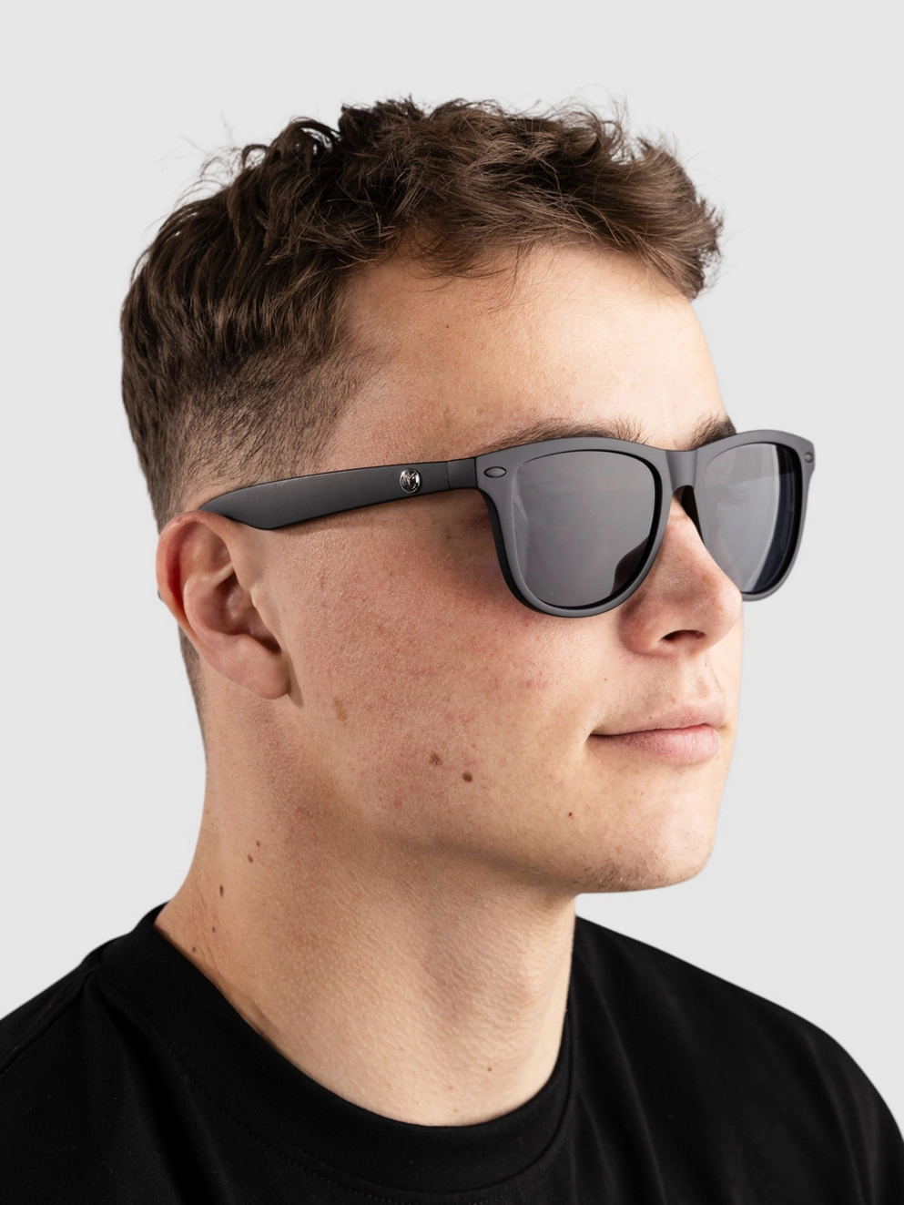 Empyre Quinn Branded Sunglasses black