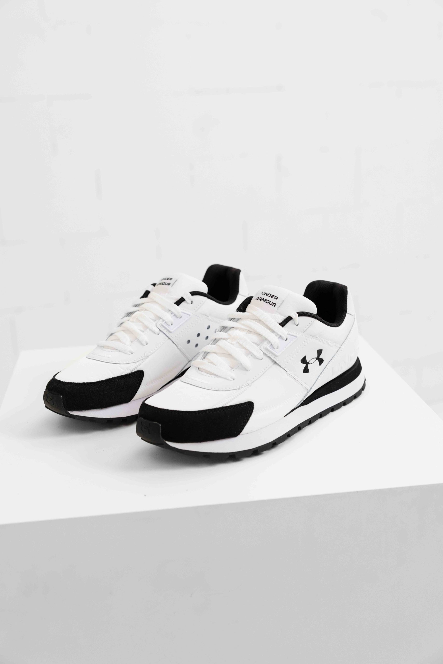 Under Armour Essential Runner Sneakers Heren Wit