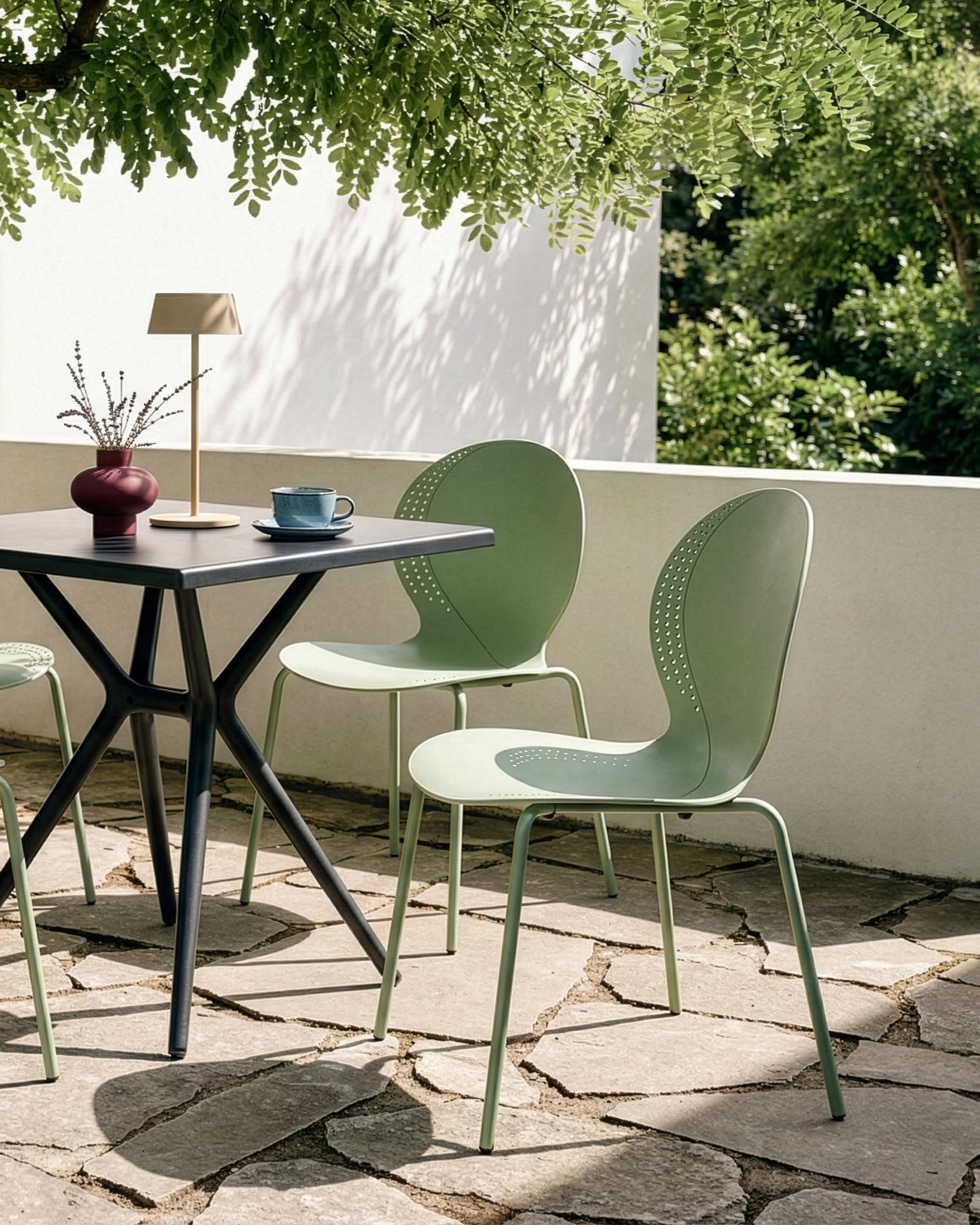 Set van 4 tuinstoelen MILOS stapelbaar Lichtgroen