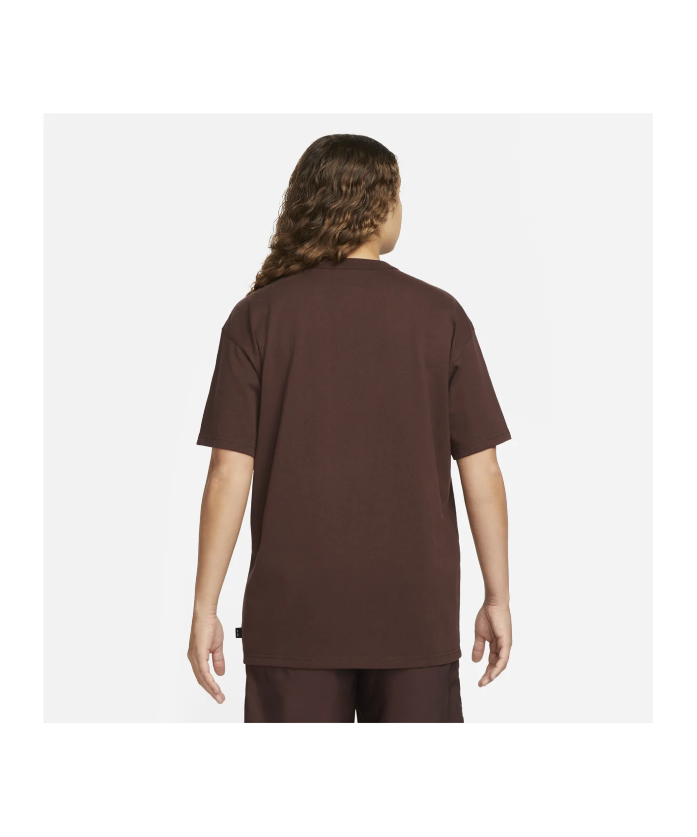 Nike Premium Essentials T-Shirt Braun F227
