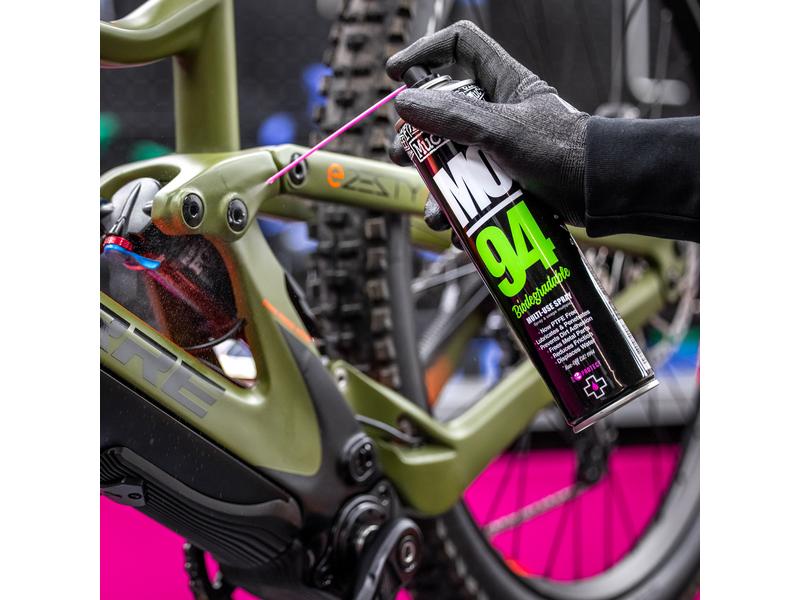 Muc-Off Pflegespray MO-94 400 ml Schutzspray für Fahr- und Motorräder