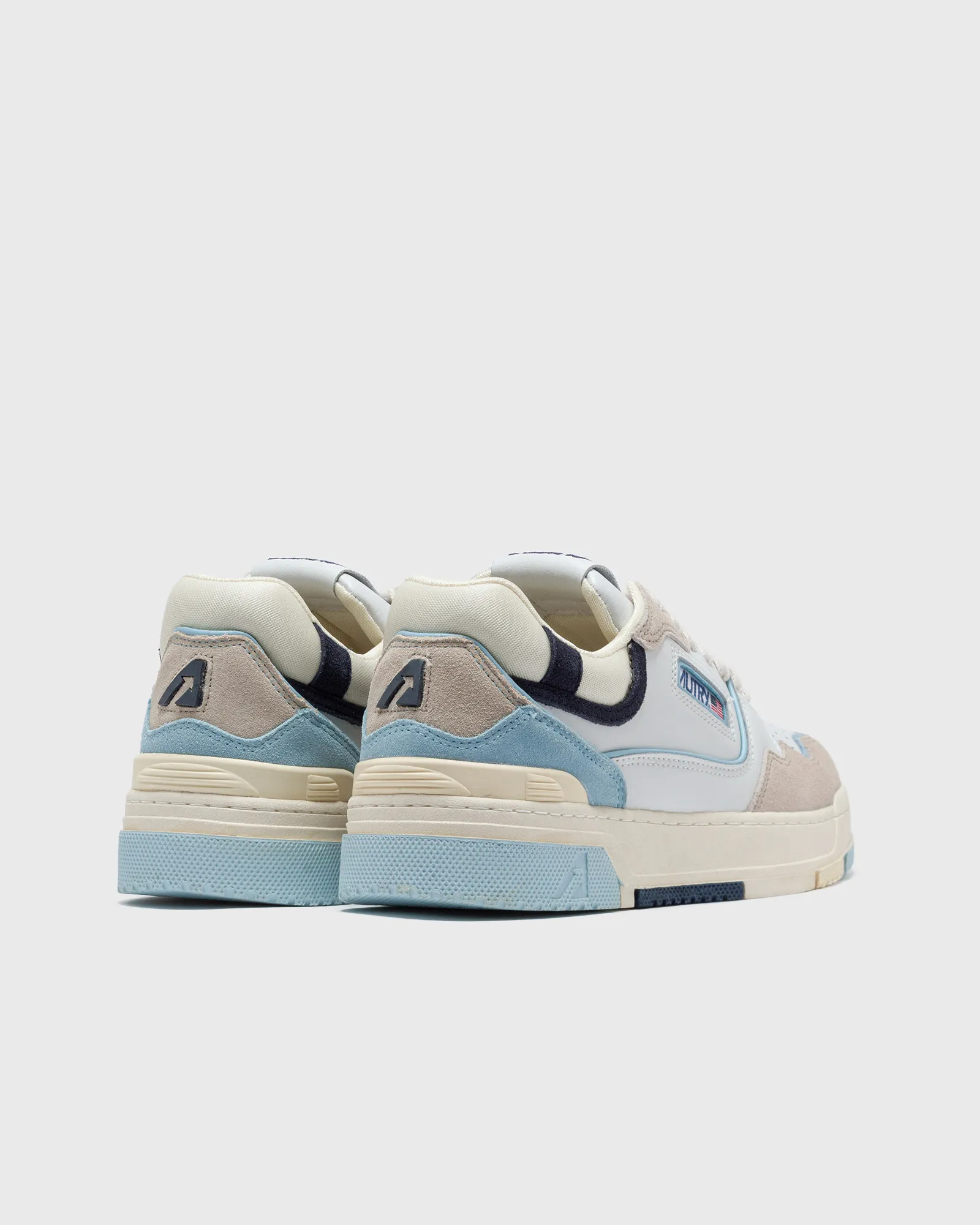 Autry Action Shoes WMNS CLC LOW