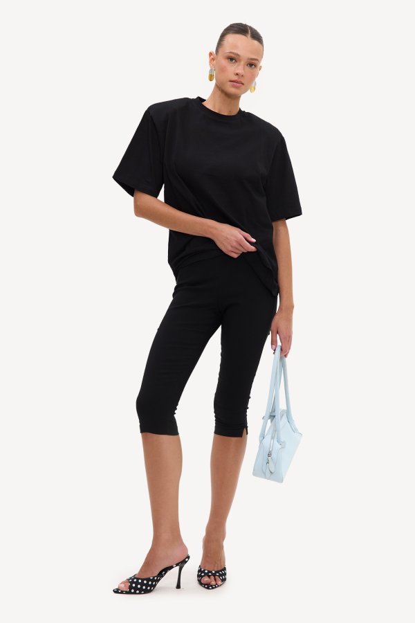 ISLAND ALLURE - BLACK