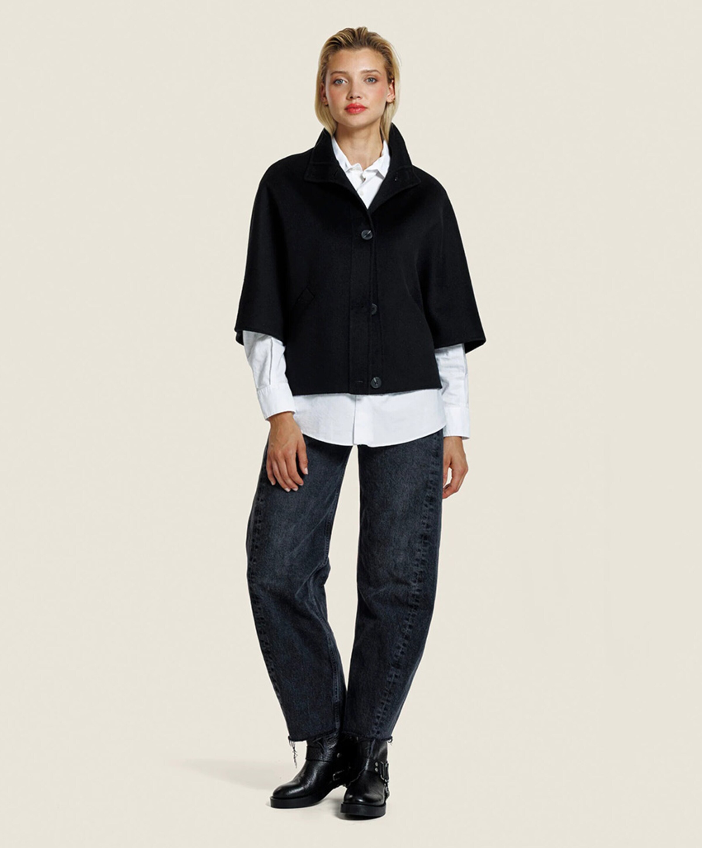 Alter Ego Dames cape zwart