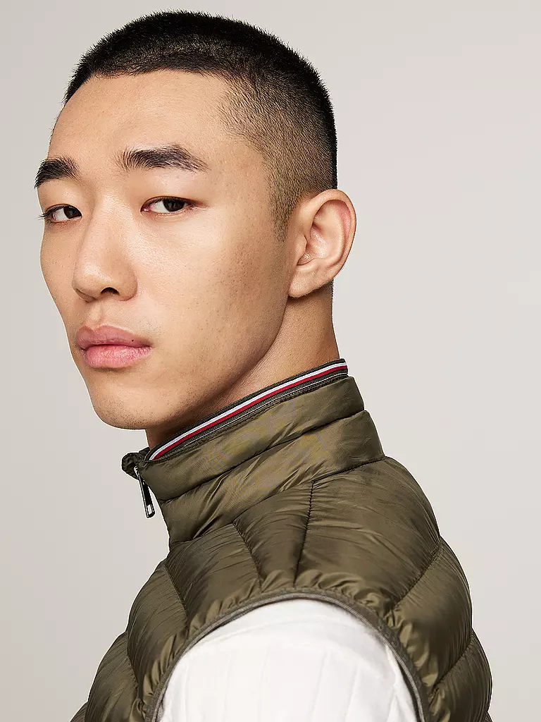 TOMMY HILFIGER Steppgilet  olive