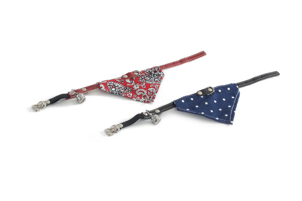 BEEZTEES met Bel en Doek - Kattenhalsbandje - Rood