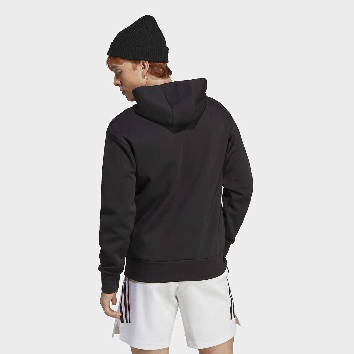 ADIDAS ROUPAS ESPORTIVAS<br>Moletom com capuz e logotipo em relevo