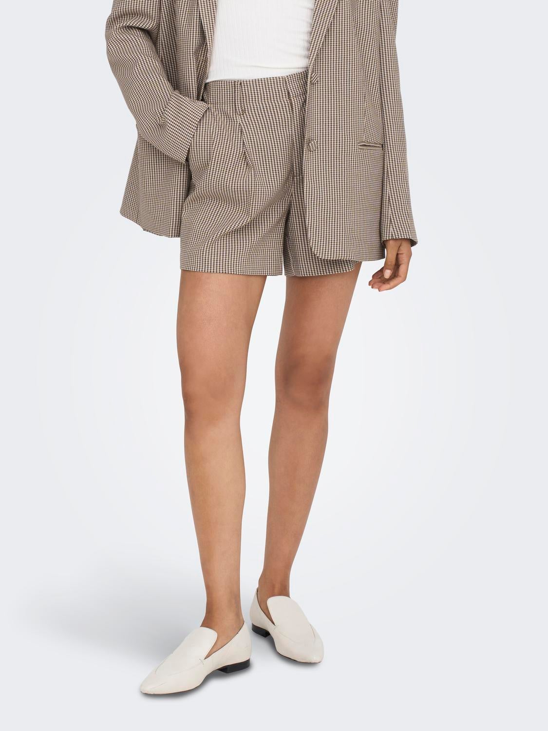 ONLMOLLY Hohe Taille Locker geschnitten Shorts Pumice Stone