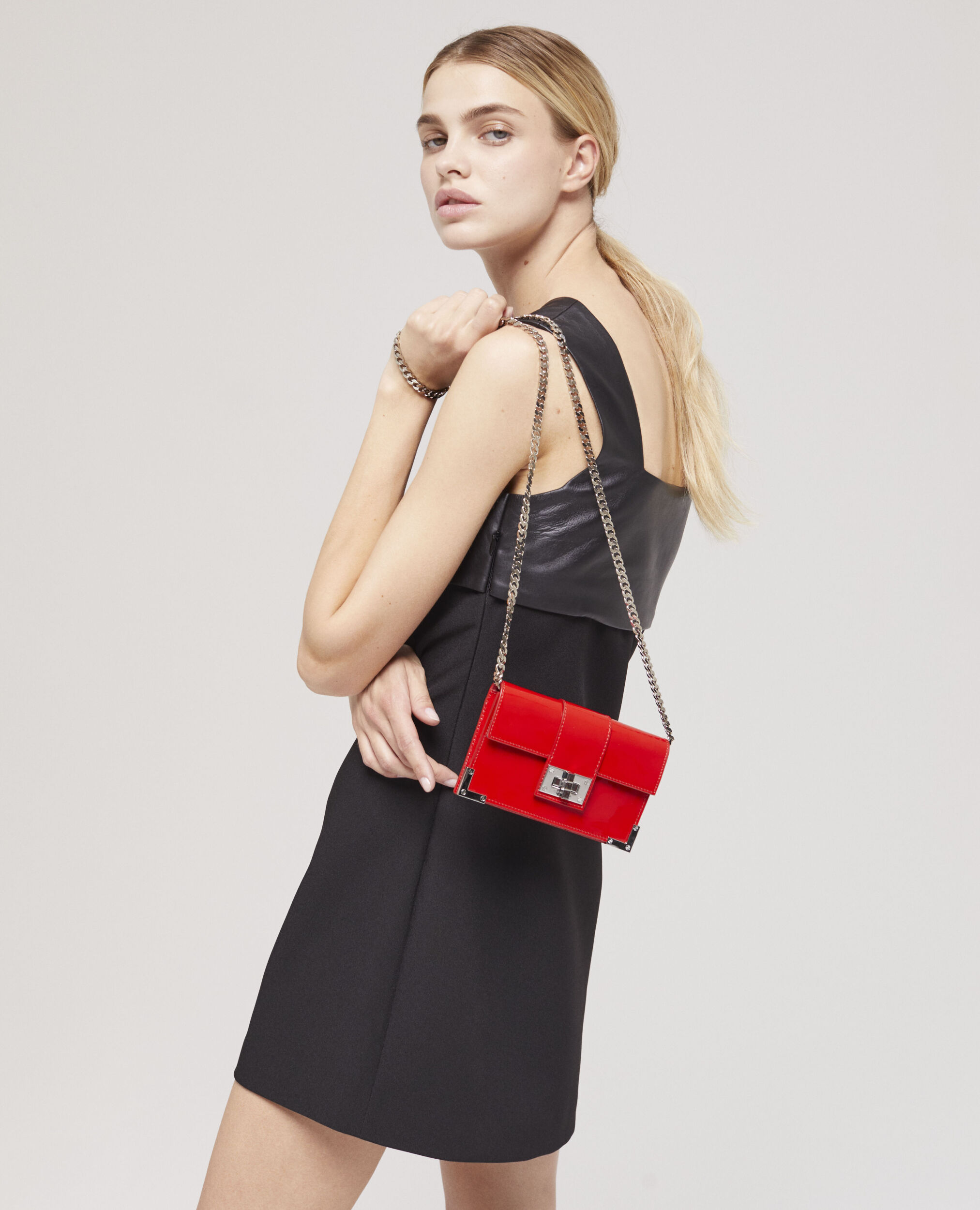 Robe courte noire