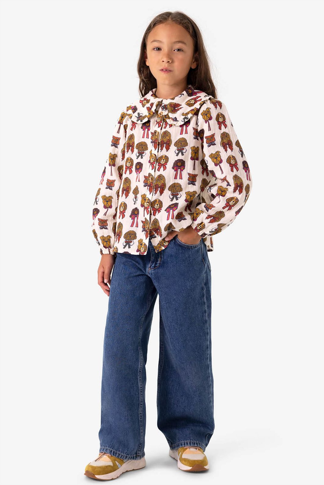 Off white blouse met hondenprint