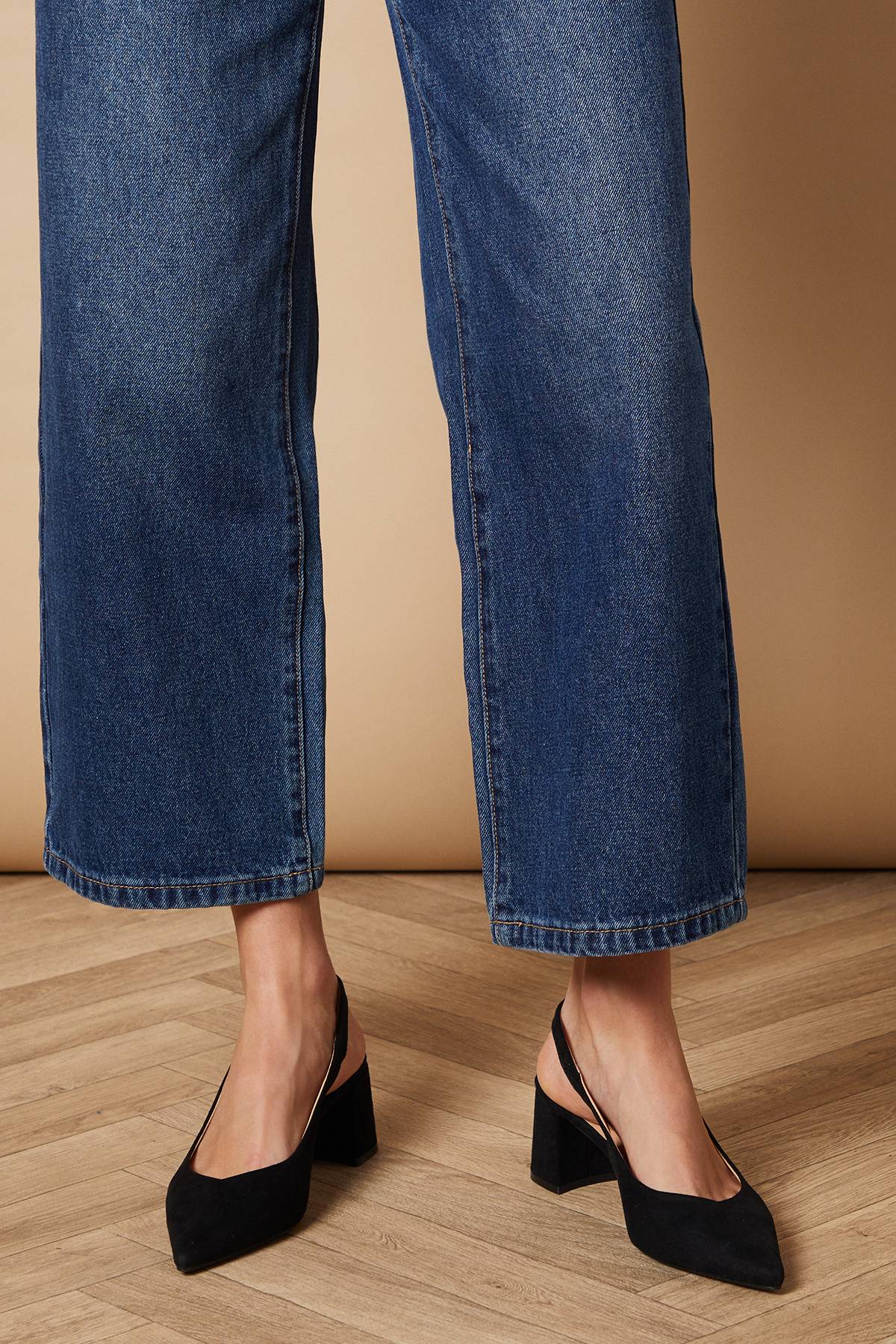 Oasis Chaussures Enrya à Bride Arrière en synthétique avec Talon Bloc Bas