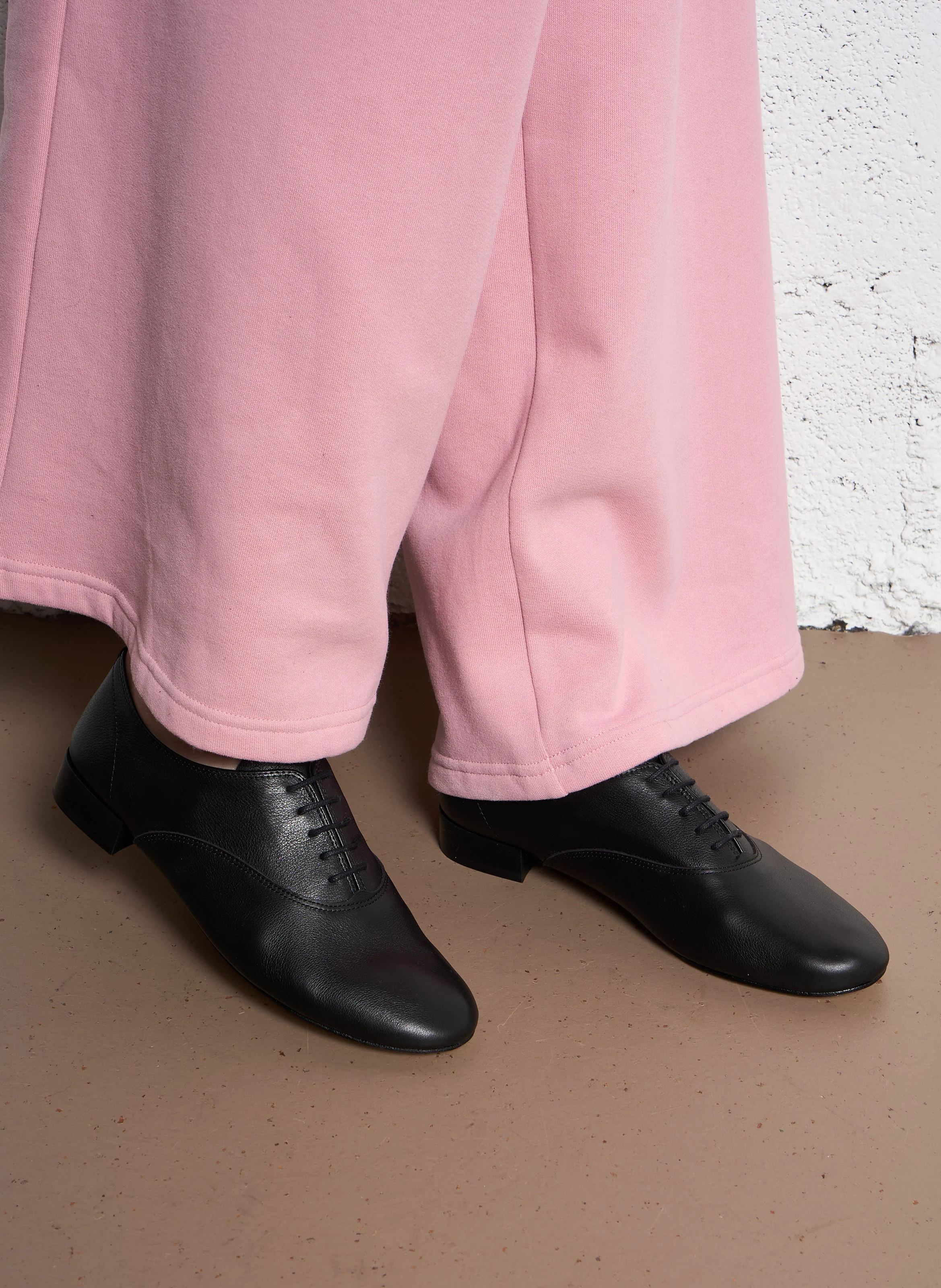 ZIZI - Derbies à petit talon en cuir | Noir
