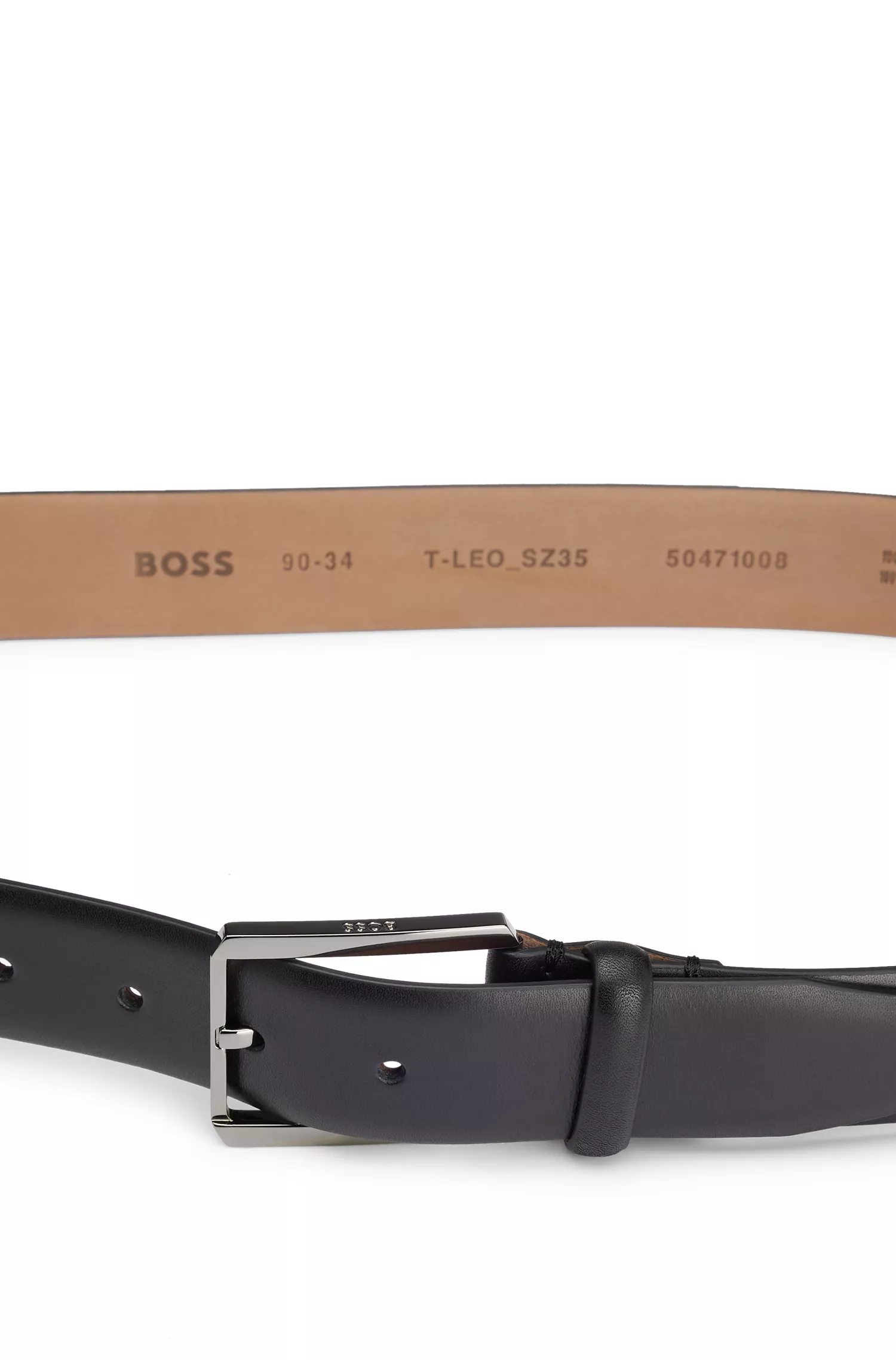 Cinto BOSS em couro italiano preto com fivela em tom de metal polido.