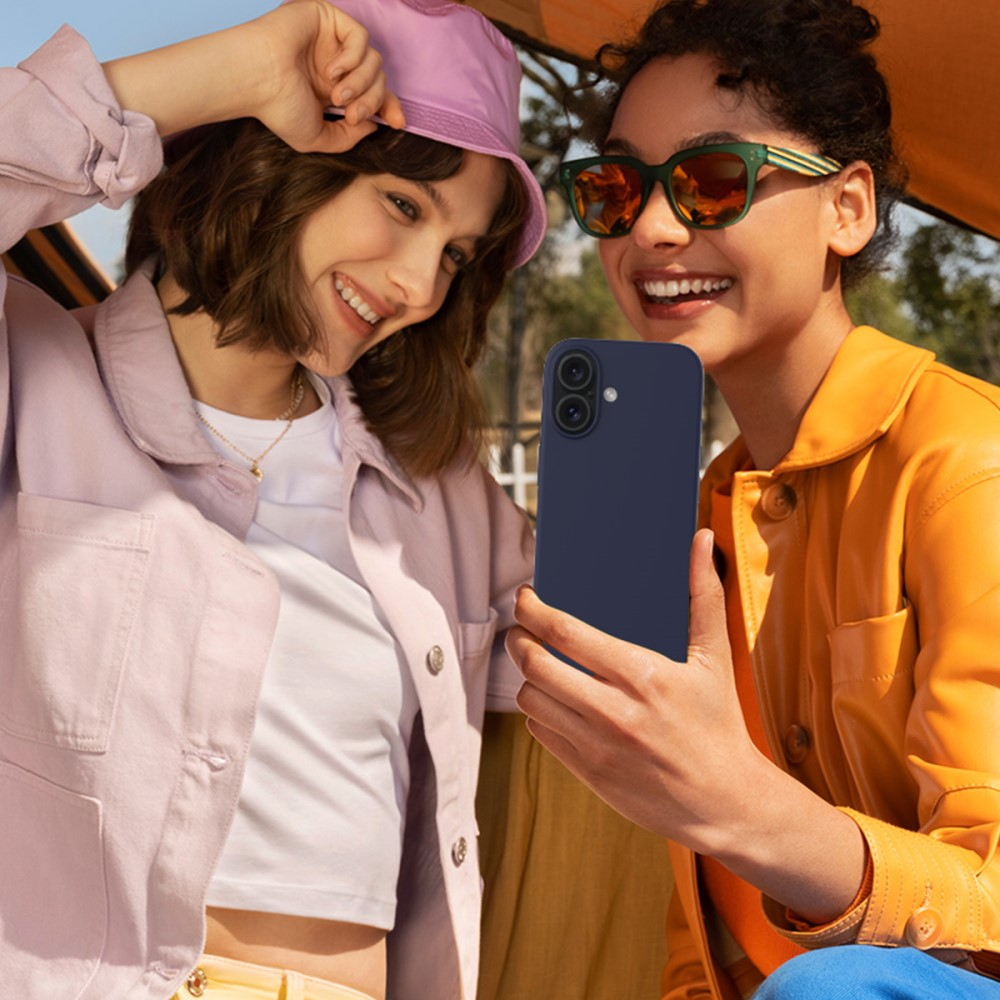 iPhone 16 Silikon Case Hülle - Dunkelblau