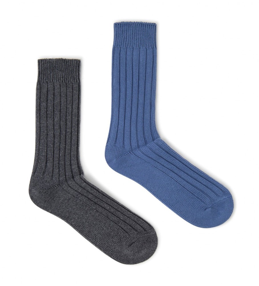 Pacote com 2 pares de meias grossas Pepe Jeans, azul e cinza.