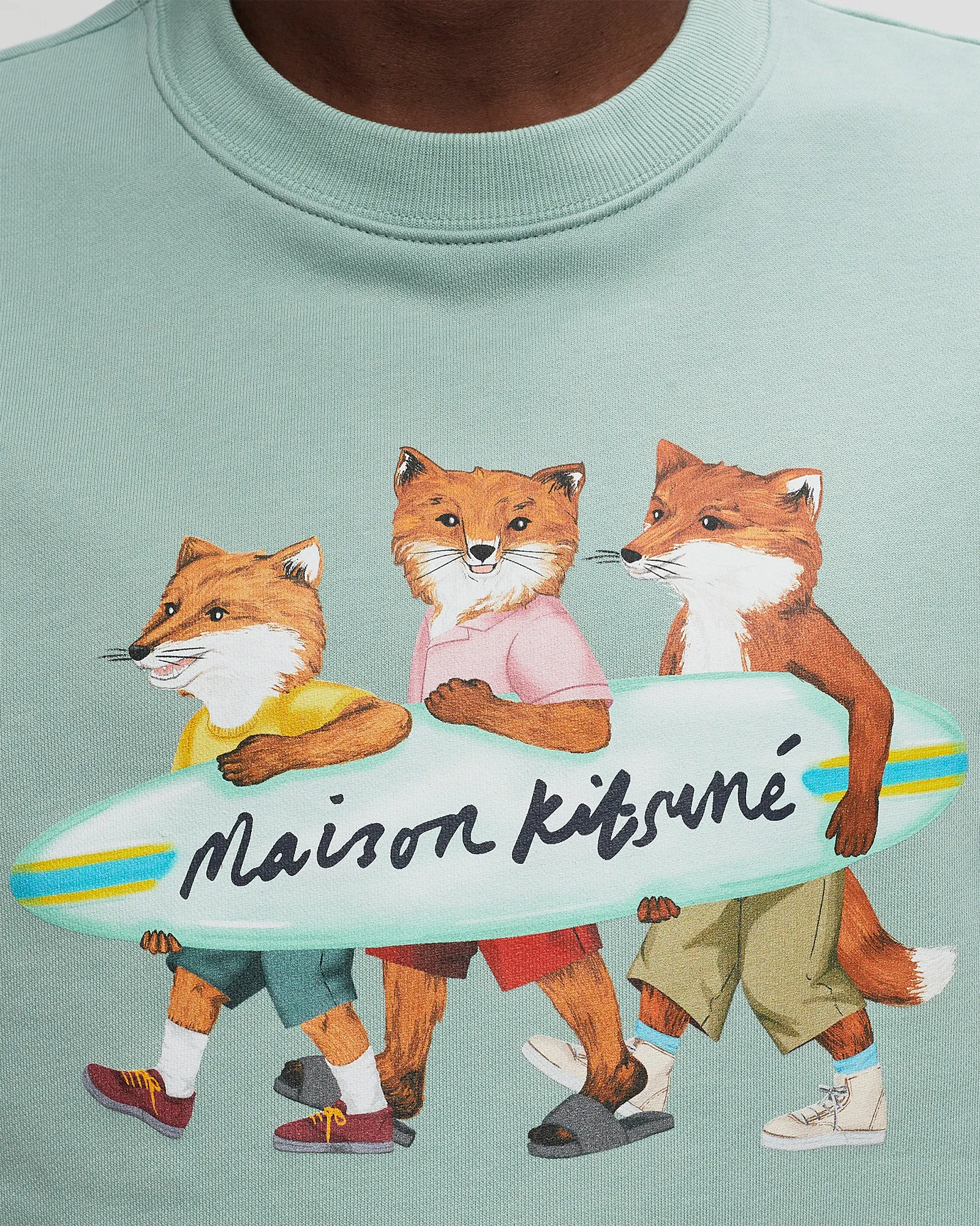 Maison Kitsune SURFING FOXES COMFORT SWEATSHIRT