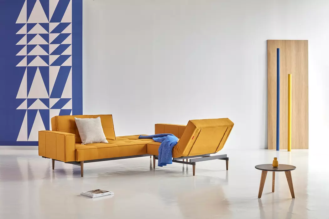 Schlafsofa mit Armlehnen Splitback Styletto dunkel
