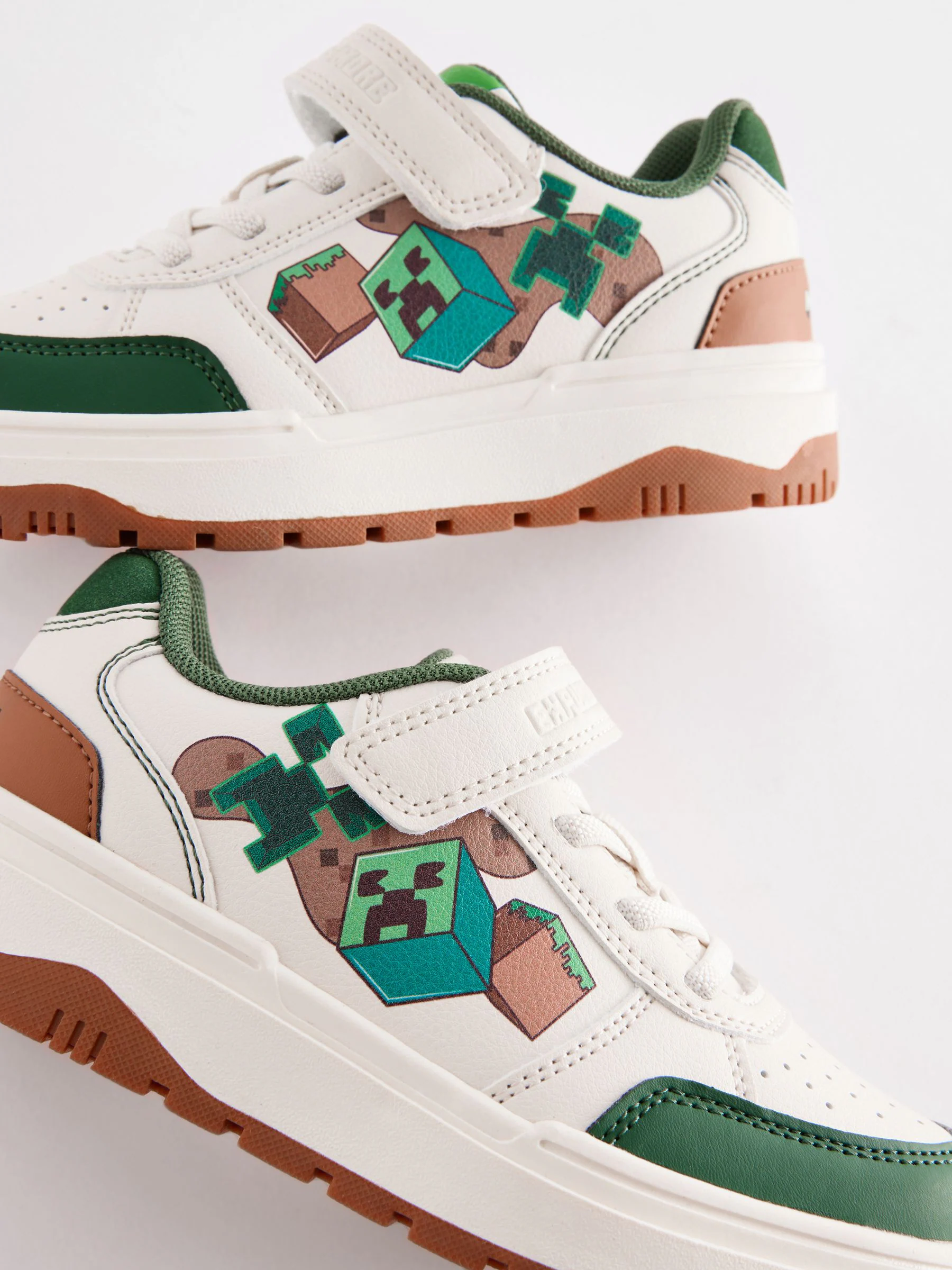 Neutraal - Minecraft sneakers met klittenband en elastische veters