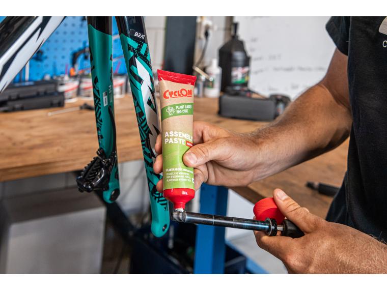 CyclOn Assembly Paste Plant-Based