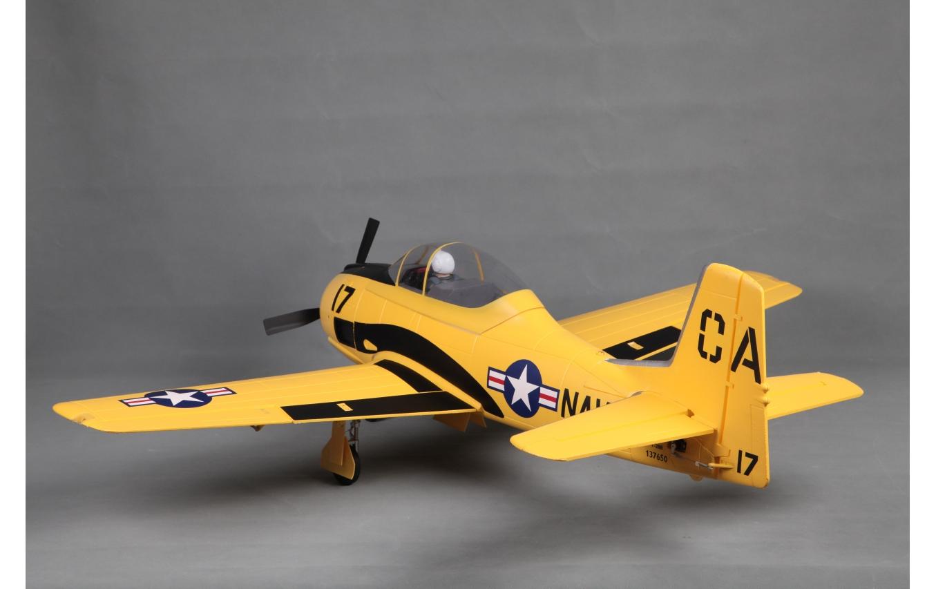 Warbird Trojan T-28D V4 1400 mm, gelb PNP<br>Detaillierter Scale Warbird mit elektrischem Einziehfahrwerk