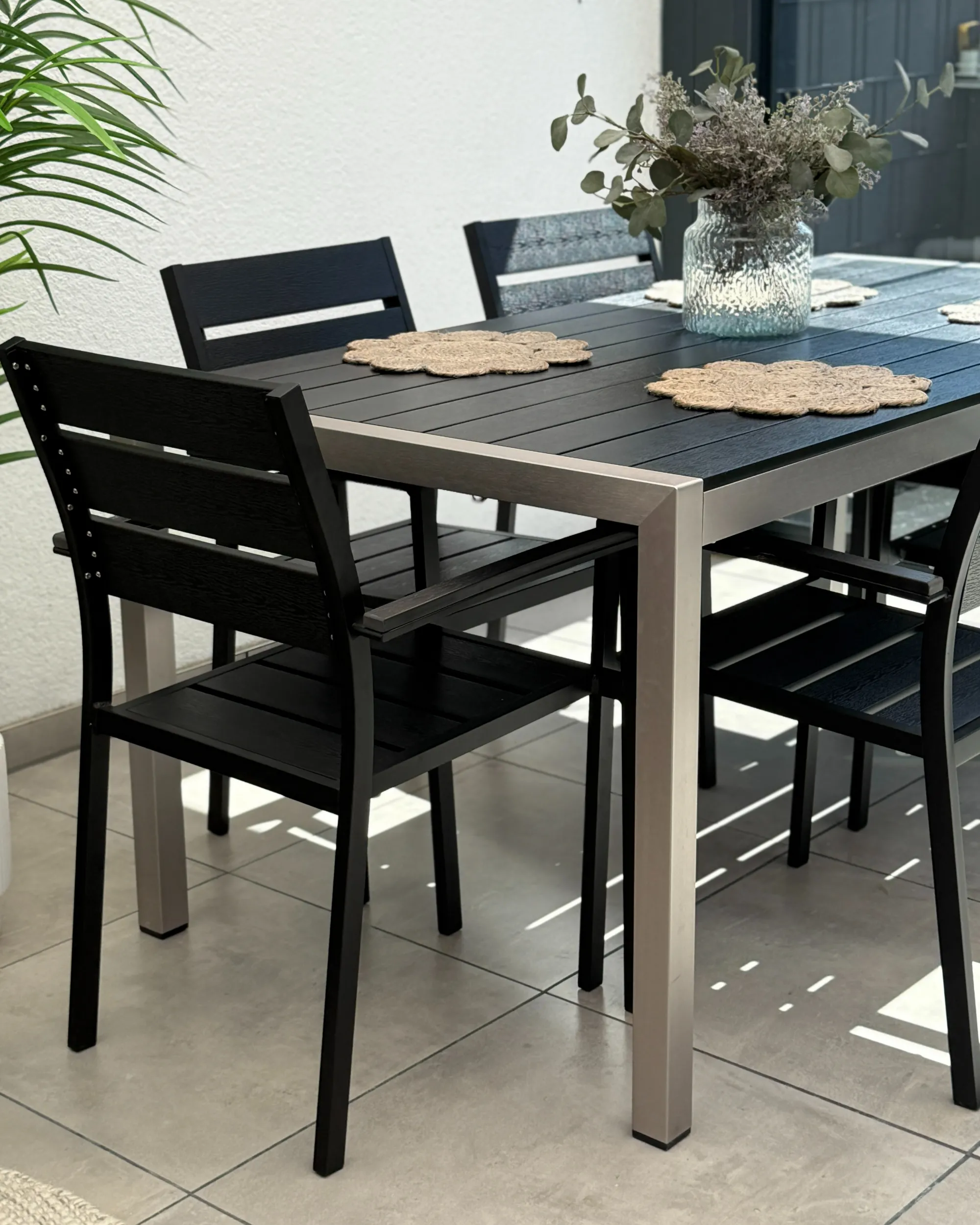 Set van 6 tuinstoelen VERNIO Zwart