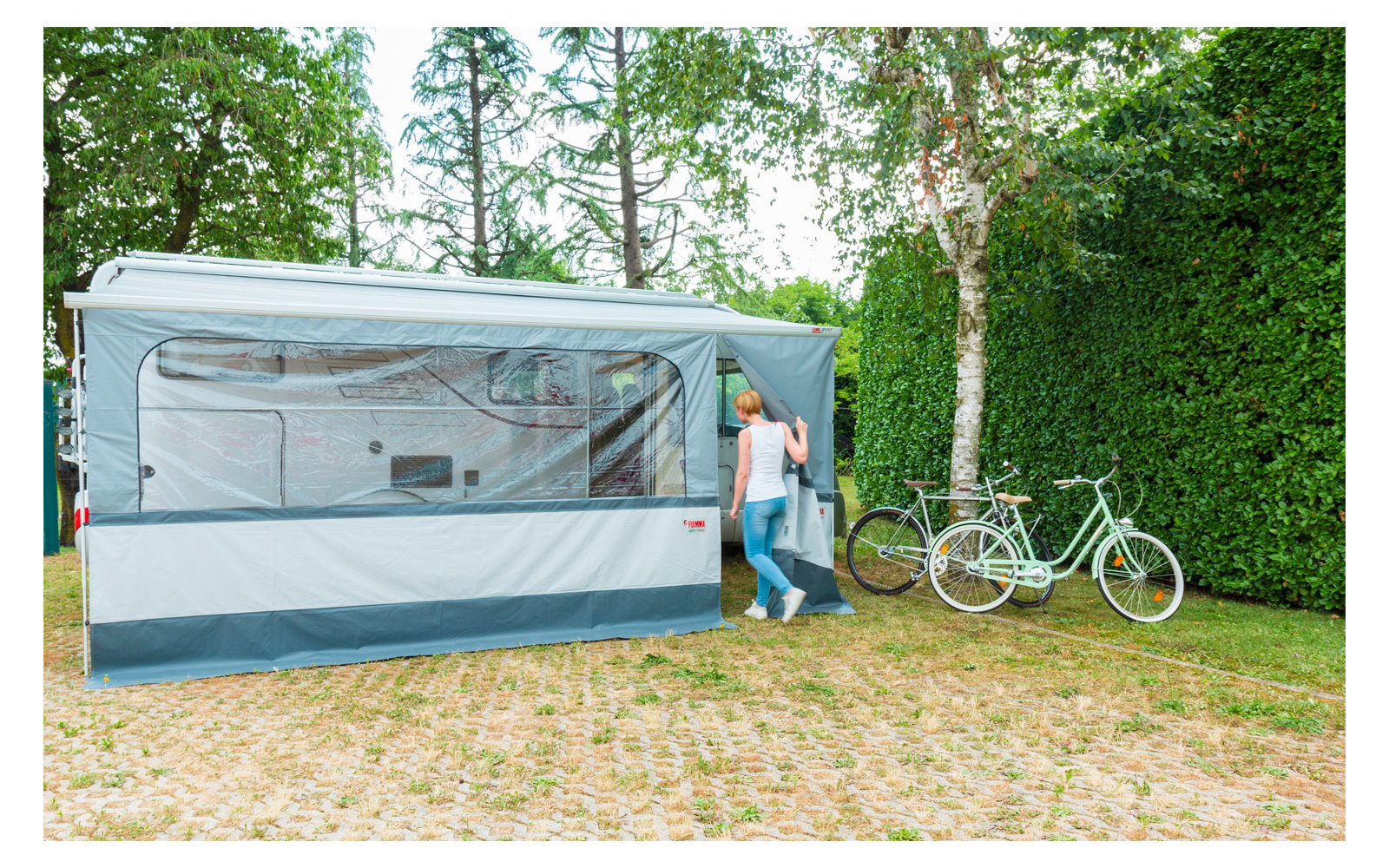 Fiamma Blocker Pro Vorderwand 100