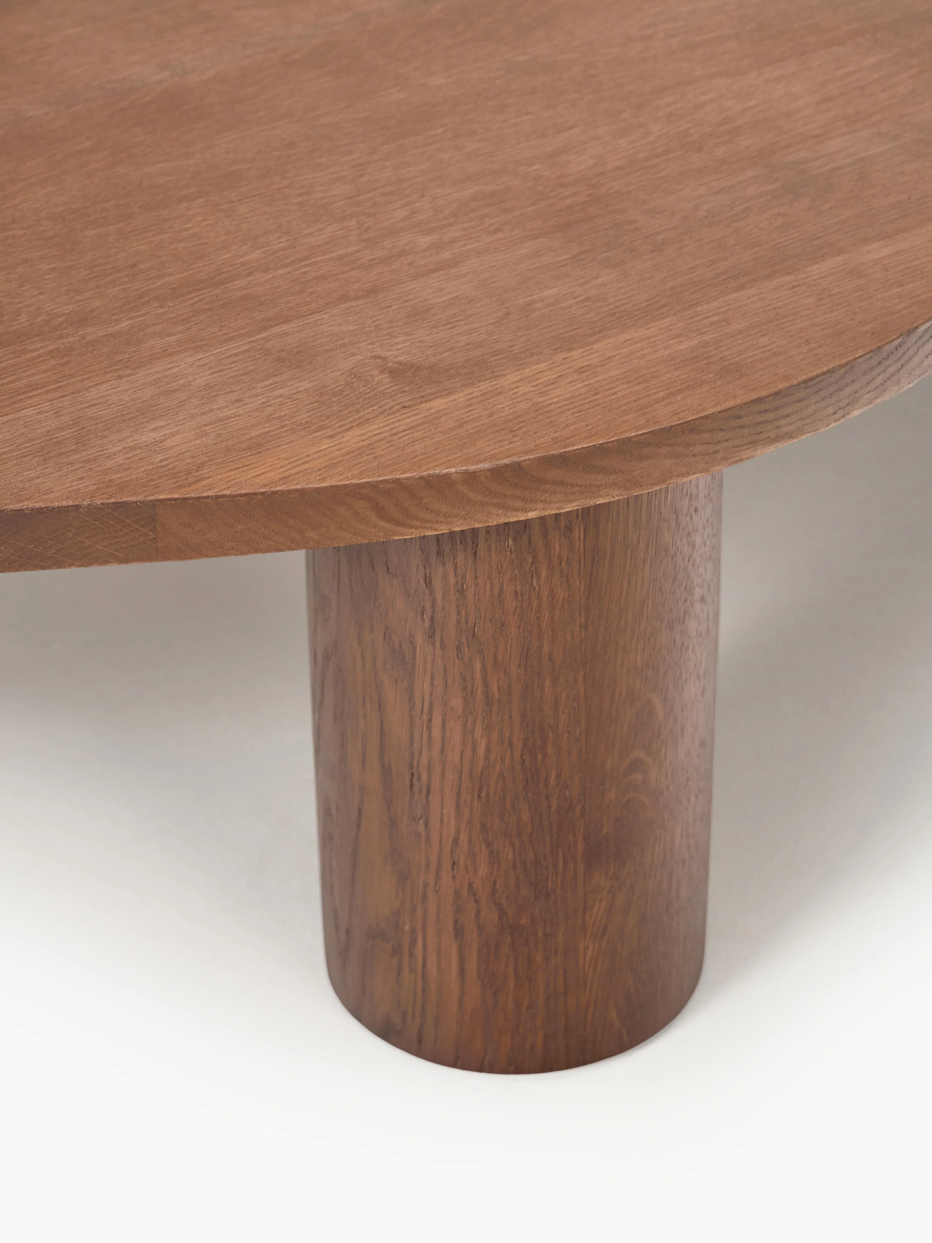 XL salontafel Didi van eikenhout in organische vorm