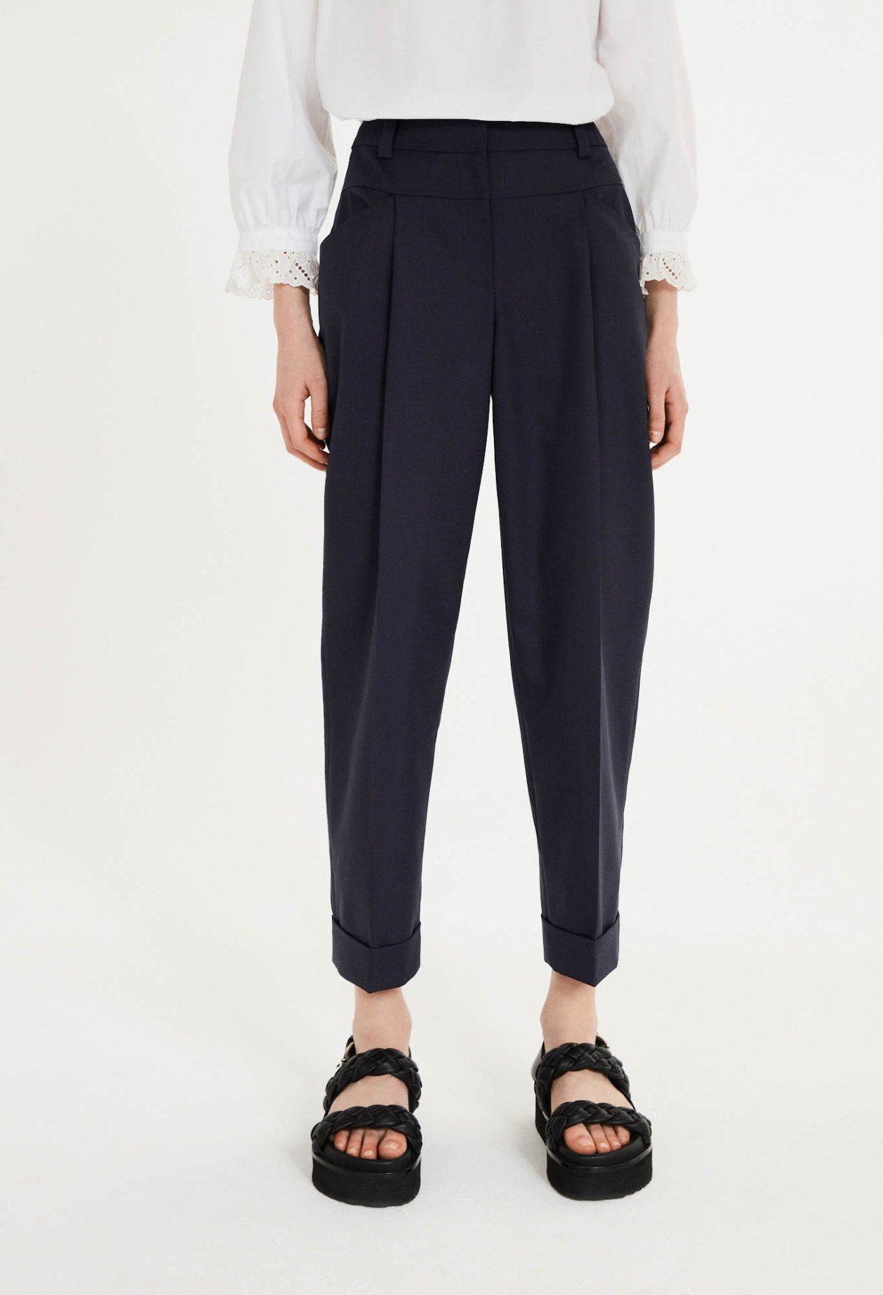 Pantalon &agrave; revers laine tra&ccedil;able