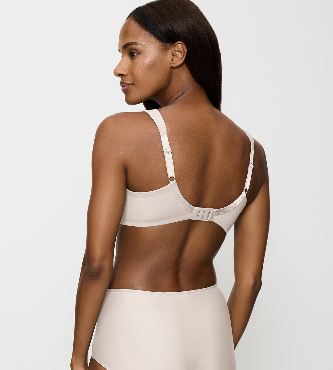 TRIUMPH<br>Sutiã Envolvente True Shape Sensation