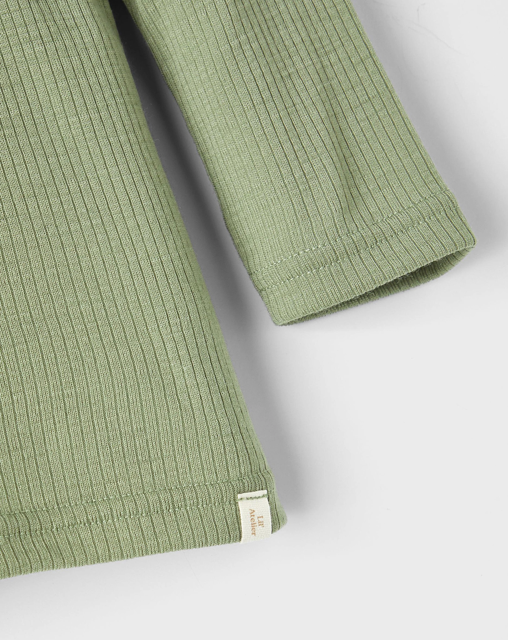 Woll-Langarmshirt NMNFABLE in oil green