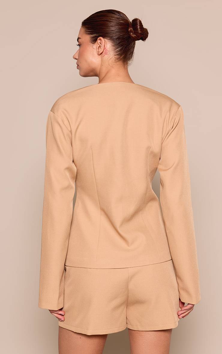 Amande Blazer Asymétrique Cintré À La Taille Ajusté