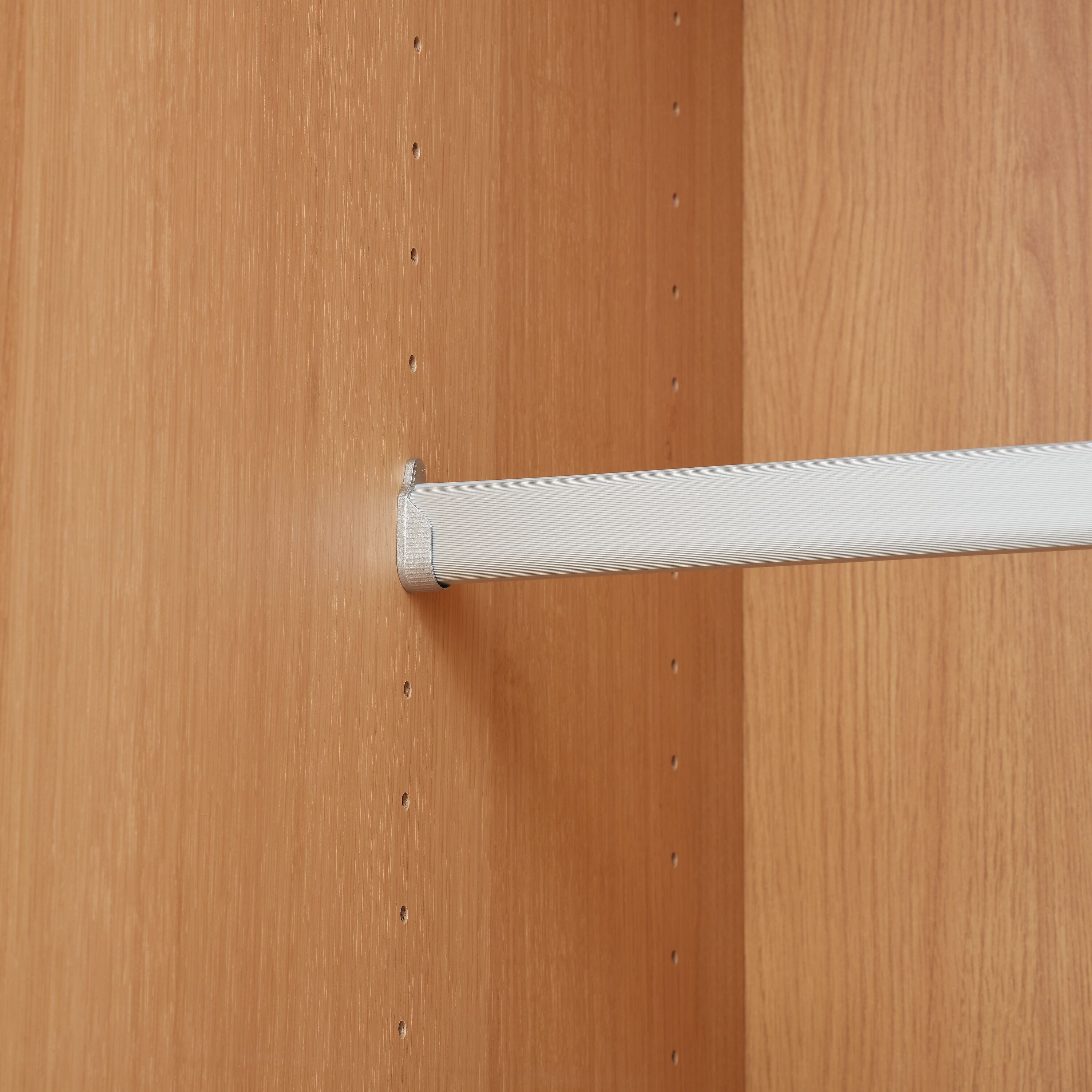 MODUL PLUS Drehtürenschrank - Eiche furniert / B: 153.0 cm x T: 59.0 cm x H: 220.0 cm