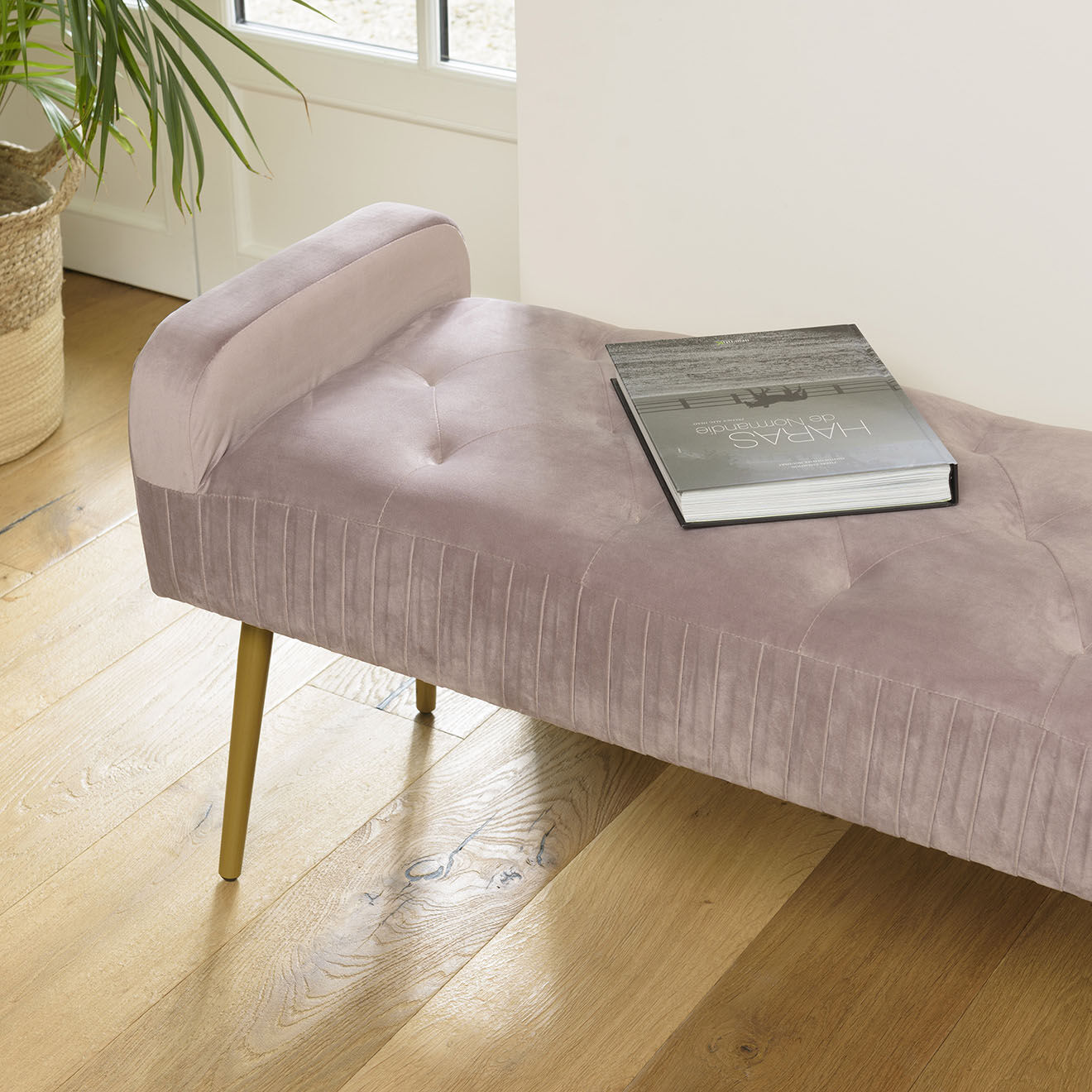 Macabane Banc de lit en velours Albane rose - 103x40x53 cm