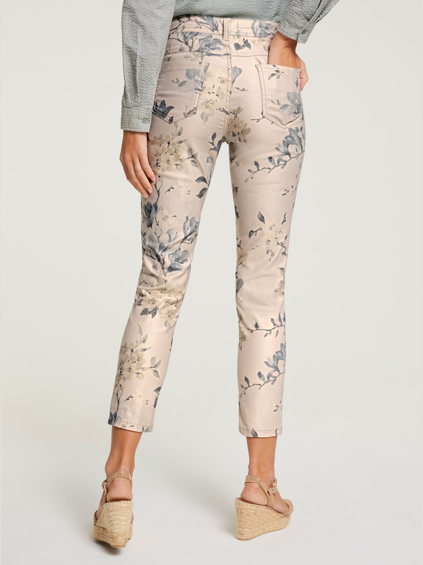 Pantalon imprimé coupe skinny tendance