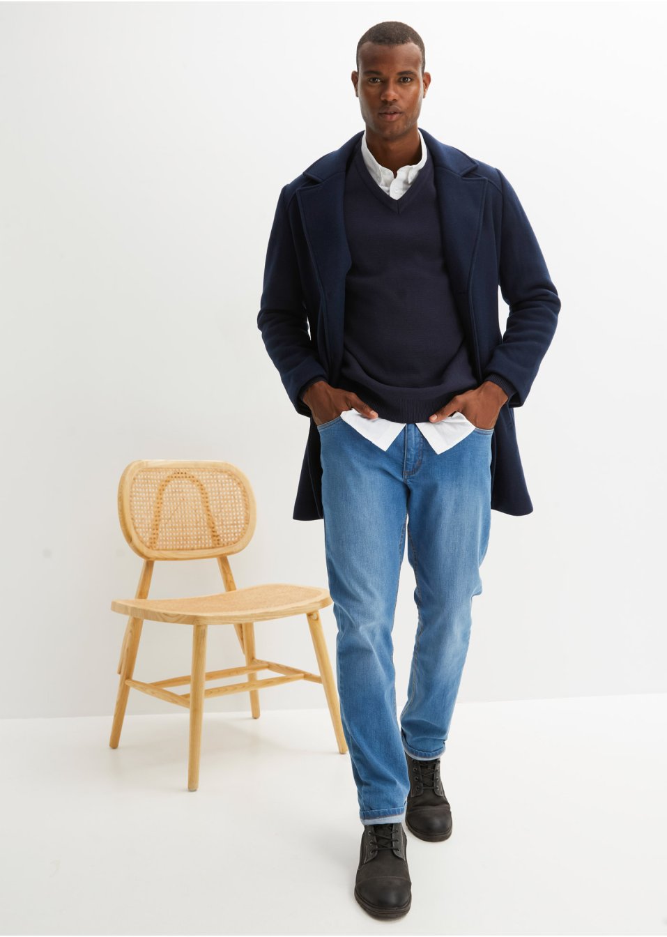 Pull avec col en V Essential