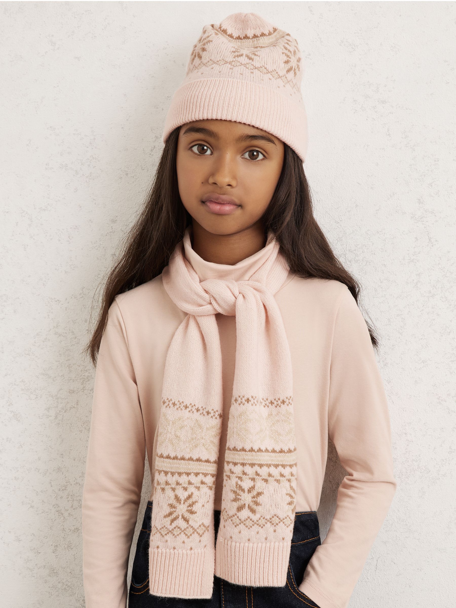 Reiss Farah Fair Isle Hat And Scarves Set With Wool